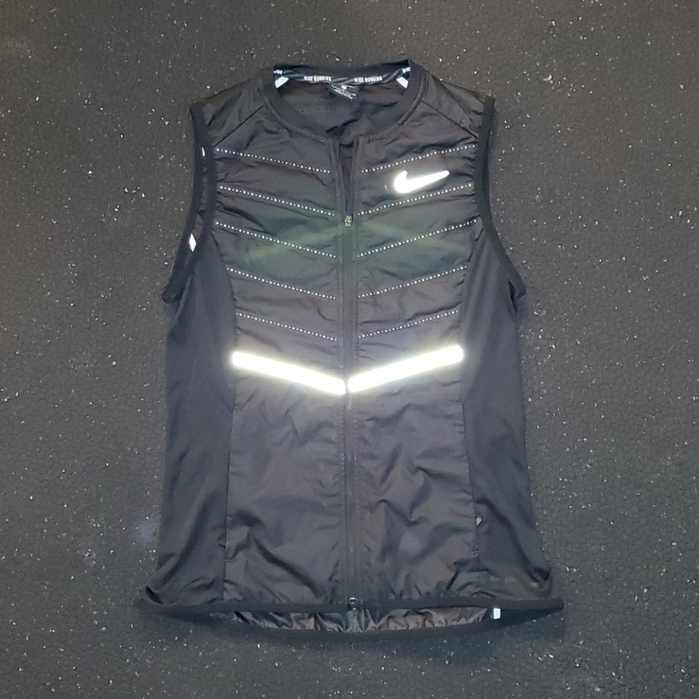 Nike Aeroloft 800 cold weather running vest Small